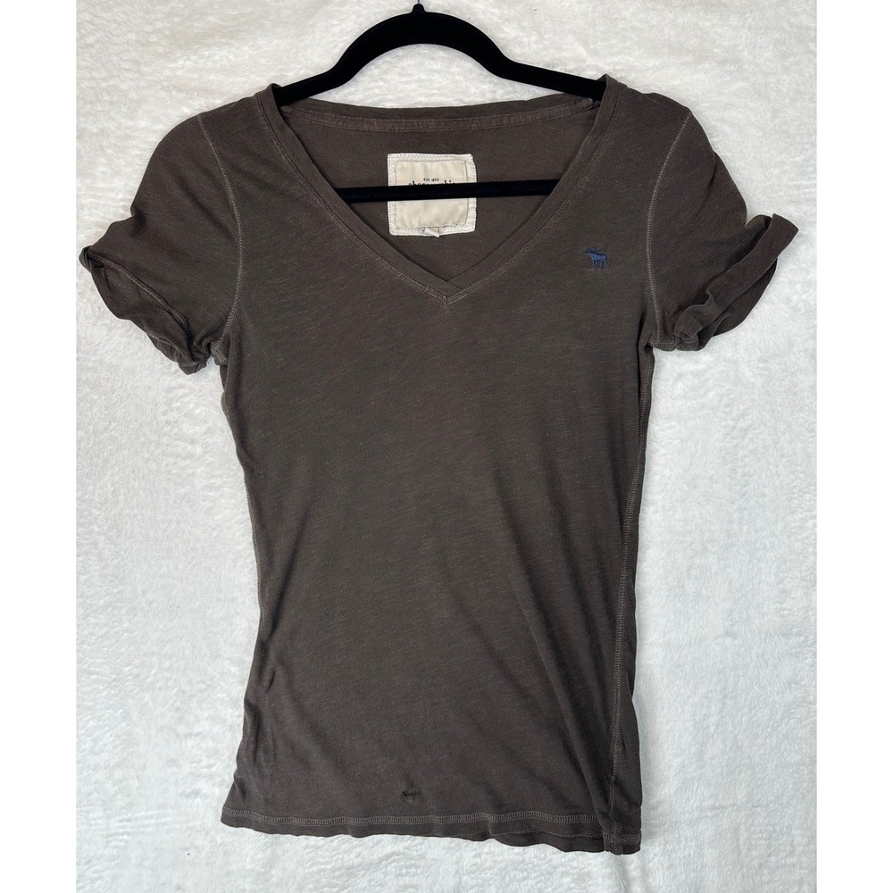Abercrombie & Fitch Y2K V-Neck Tee Women Medium Brown Y2K Logo Short Sleeve